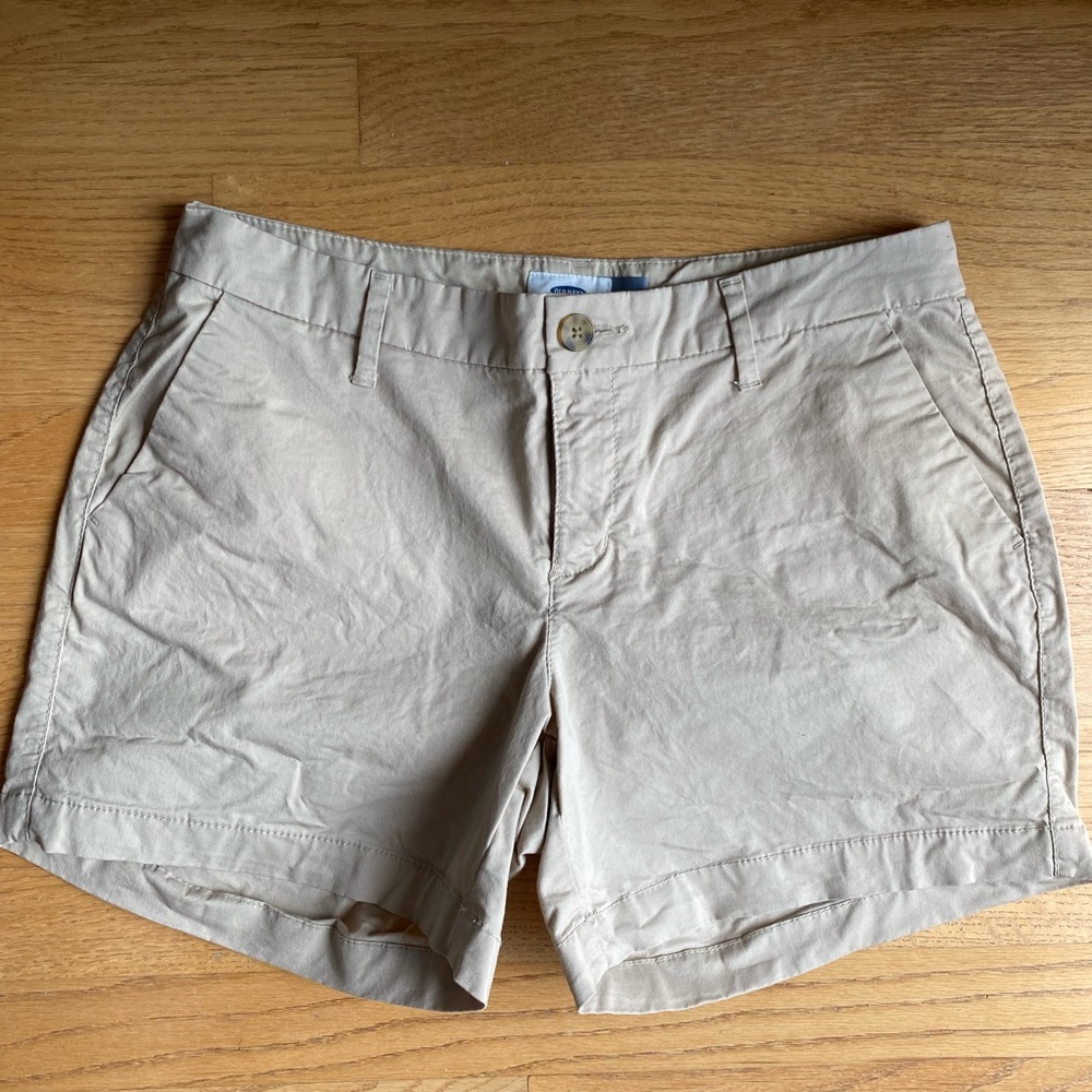 Only Worn Once! Old Navy Twill Khaki shorts